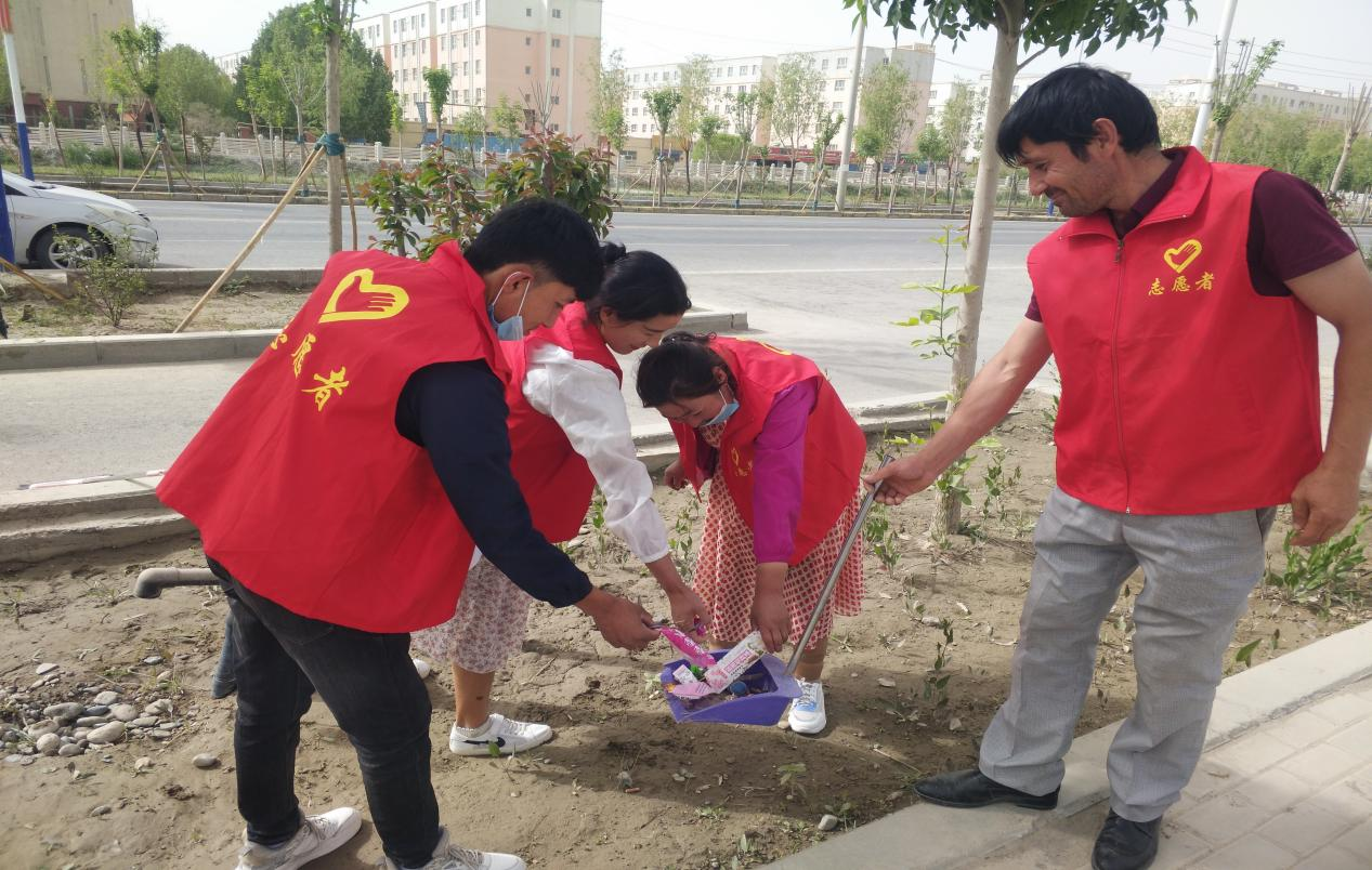 爱国卫生志愿服务 助力文明城市创建