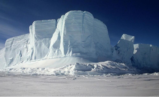 伦理争议的冰山与暗礁 伦理争议的冰山与暗礁