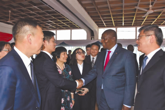 国内援非医疗队的使命与担当 国内援非医疗队的使命与担当