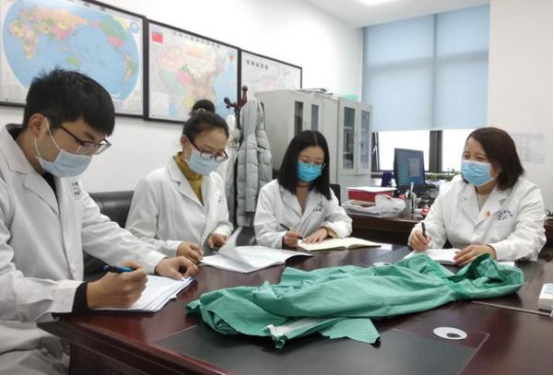 可降解防护服的研发背景与意义 可降解防护服的研发背景与意义