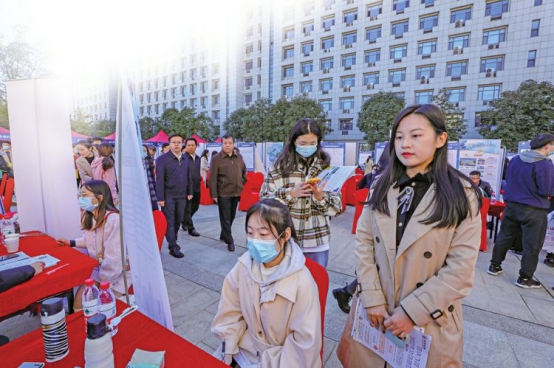 破局之道:构建人才发展新生态 破局之道:构建人才发展新生态