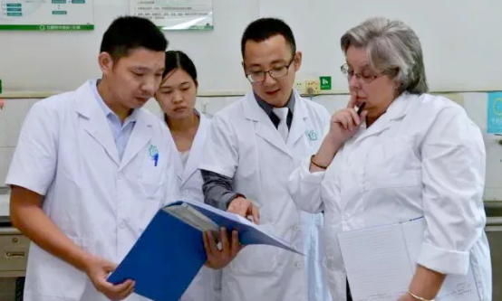 临床应用:从“生存保障”到“生活质量跃升” 临床应用:从“生存保障”到“生活质量跃升”