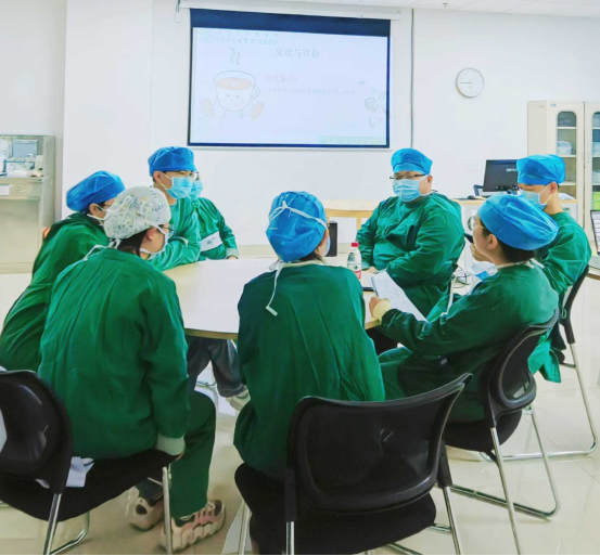 课后复盘：AI模拟背后的医学人文革命